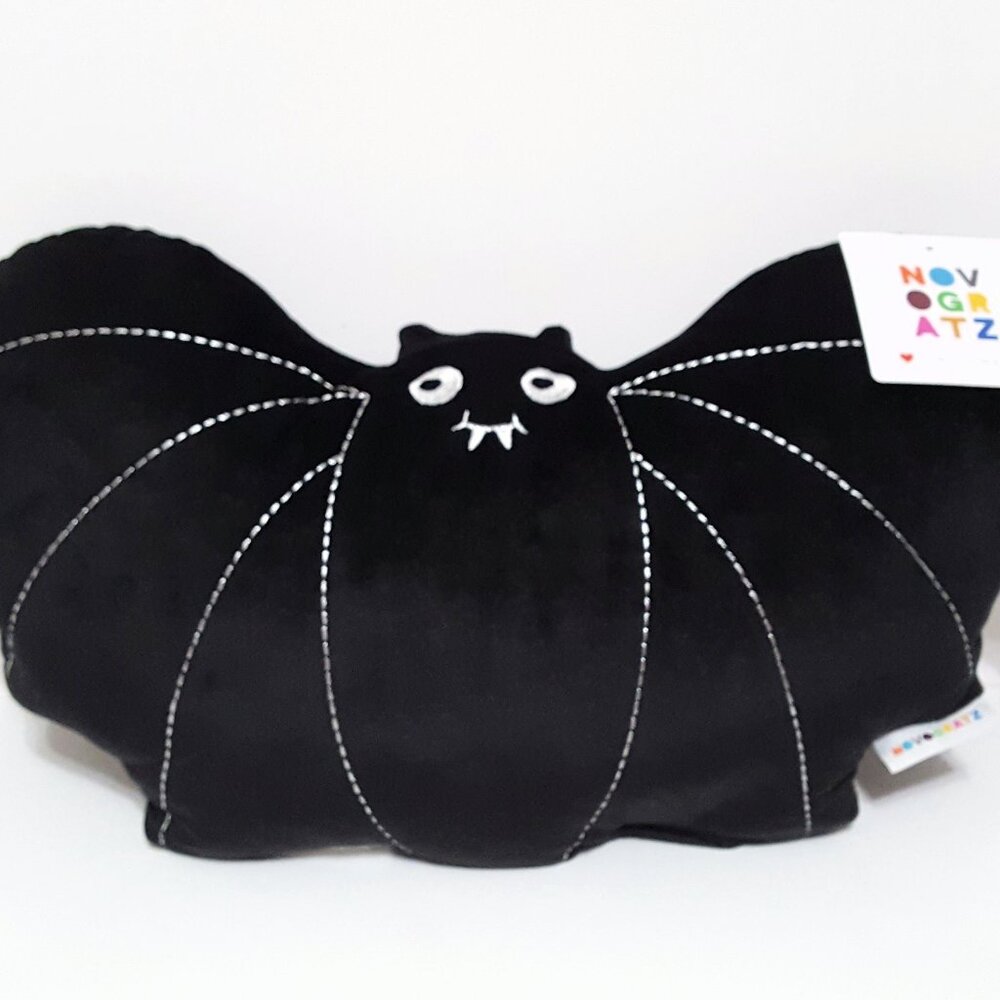 NEW RARE NOVOGRATZ Velvet Halloween Bat Pillow 12x22